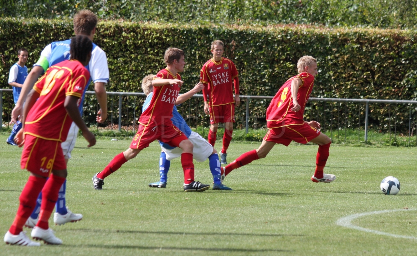LB FCN008