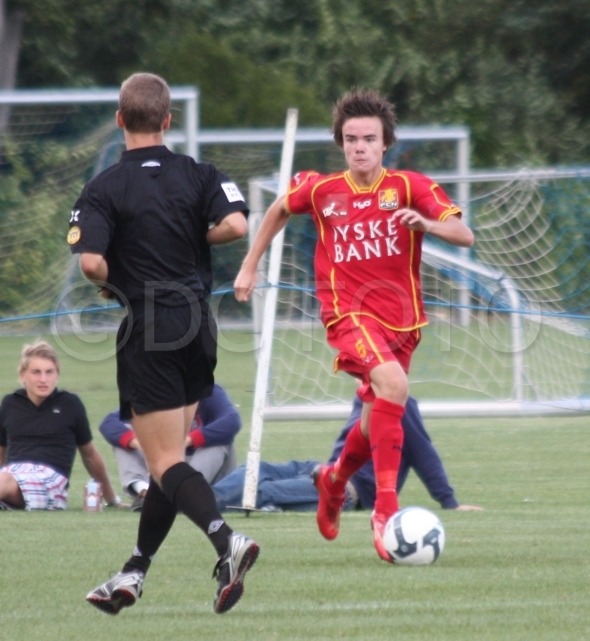 LB FCN044
