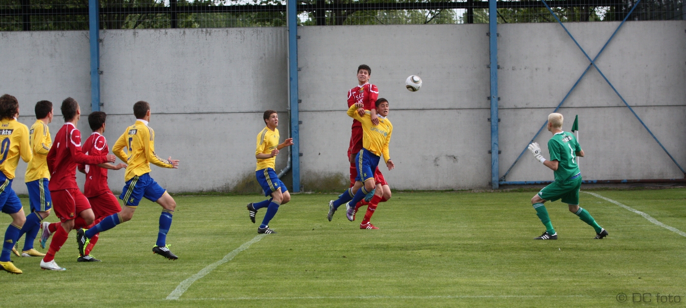 BIF FCN030