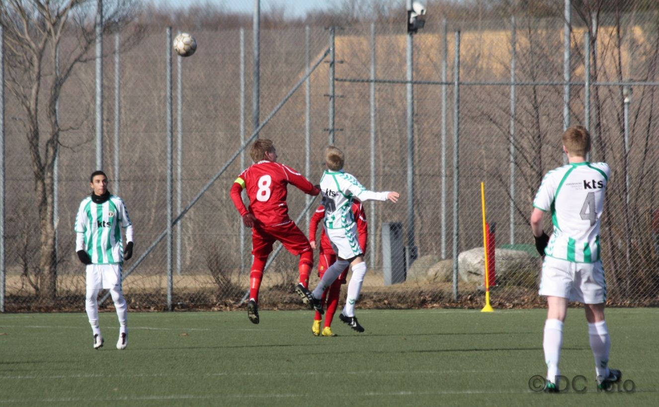 FCN AB016