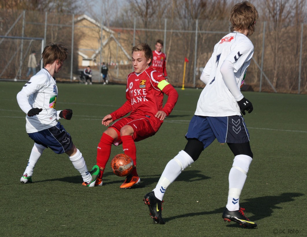 FCN AGF008