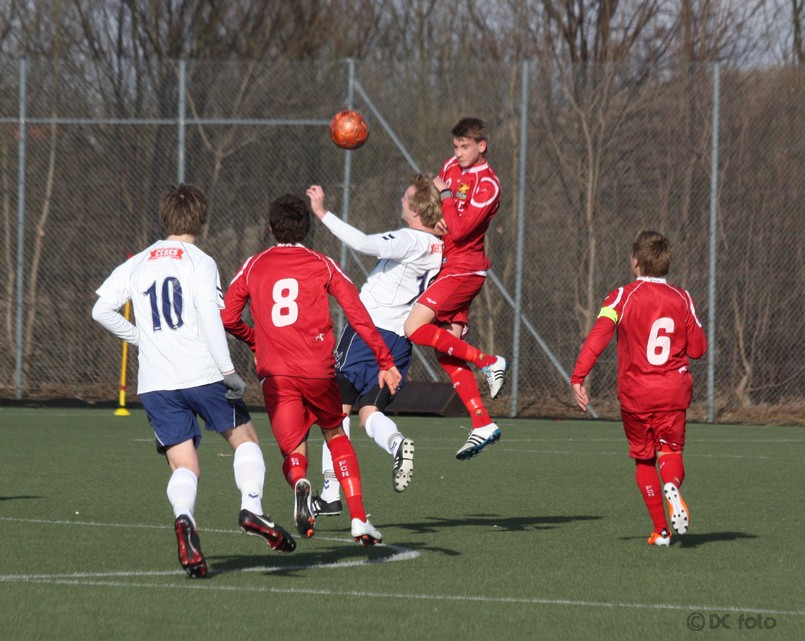 FCN AGF011
