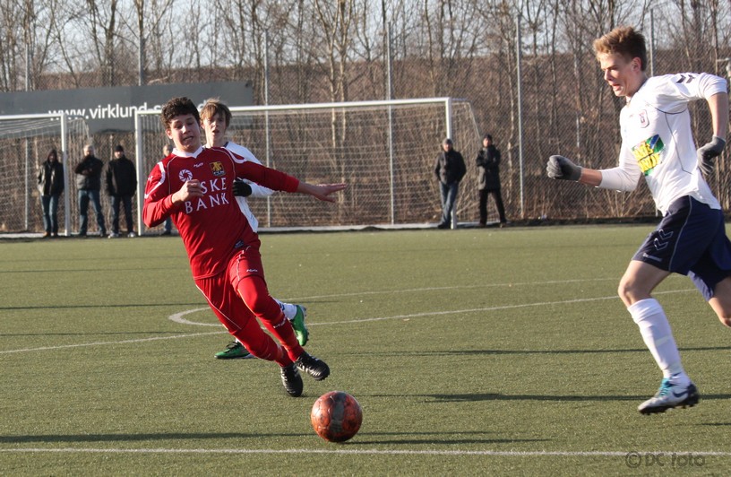 FCN AGF052