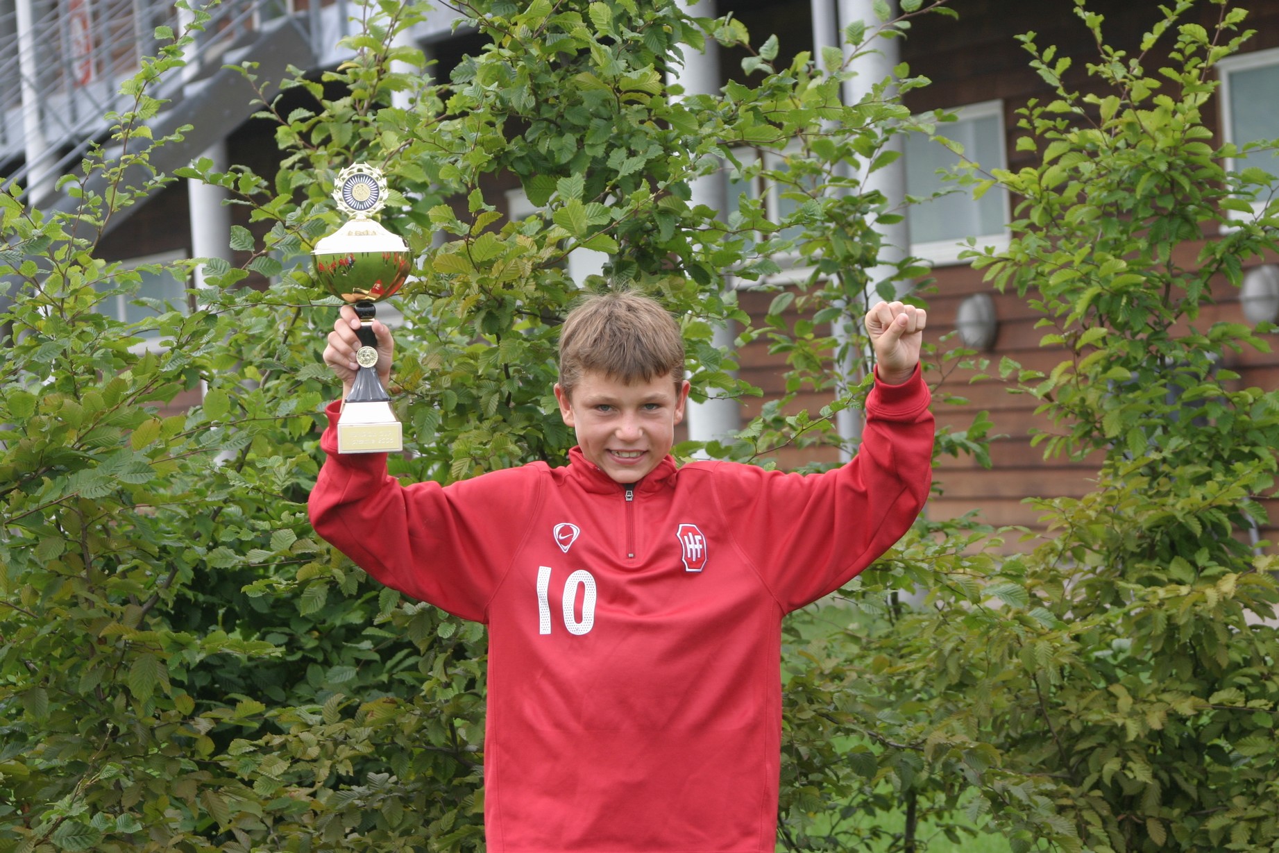 HundigeCup135
